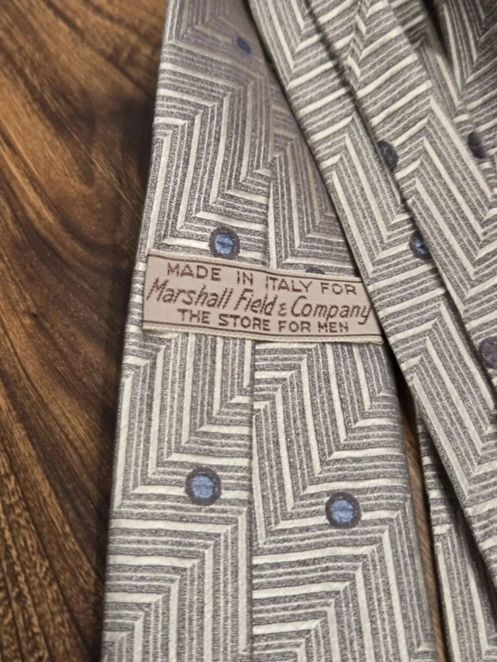 Vtg Carnaval de Venise Italy for Marshall Field’s Heavy 30oz Silk Tie Chevron